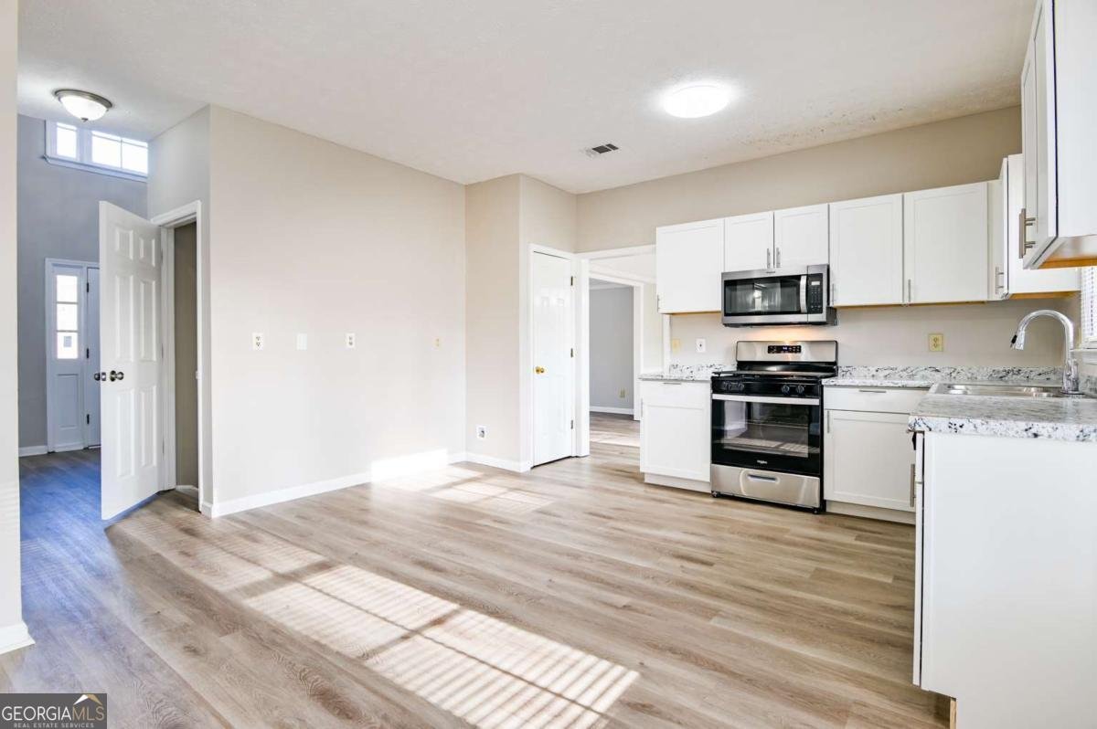 410 Meadowfield Trail Lawrenceville - Photo 11