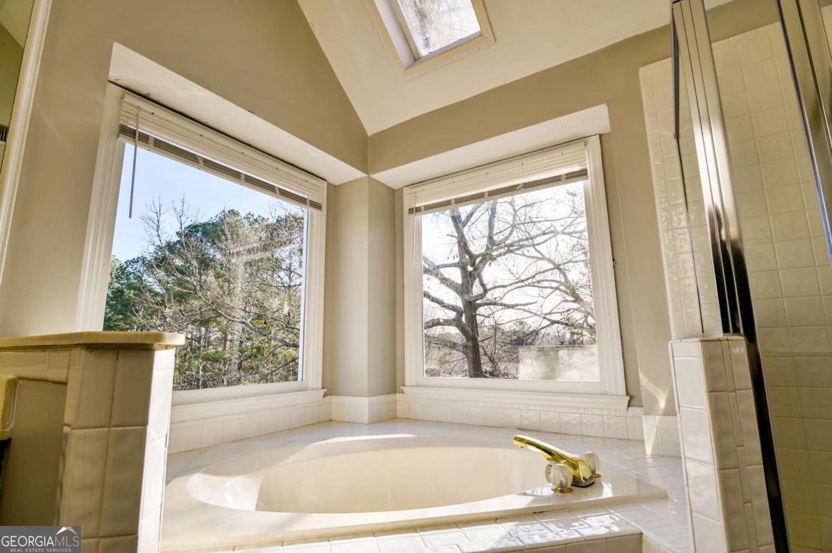 410 Meadowfield Trail Lawrenceville - Photo 45