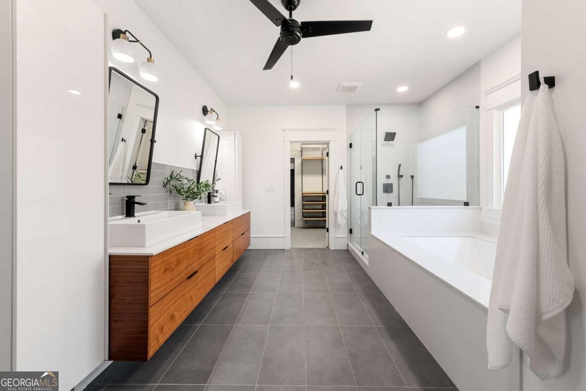 1754 Duke Road Atlanta - Photo 18