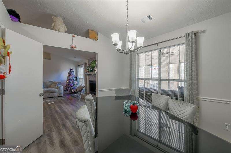 1575 Canberra Drive Stone Mountain - Photo 11