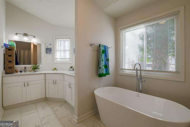 1575 Canberra Drive Stone Mountain - Photo 19