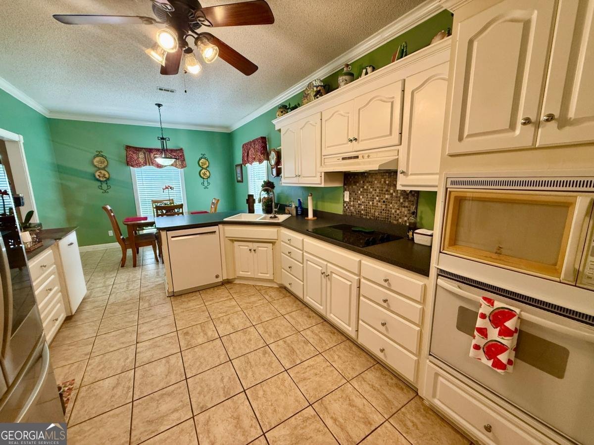 625 Coxstill Road Adel - Photo 8