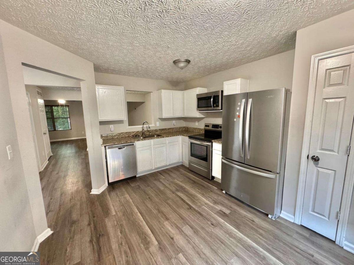 3833 Waldrop Lane Decatur - Photo 11