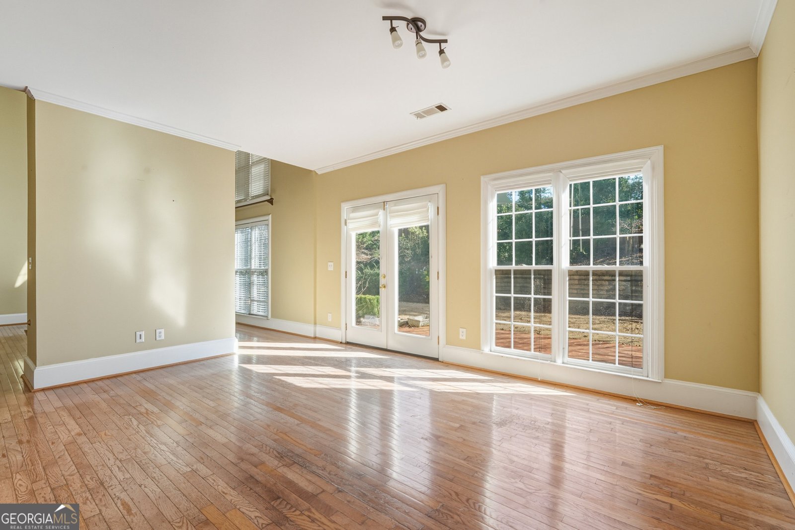 1983 Wellesley Trace Atlanta - Photo 11