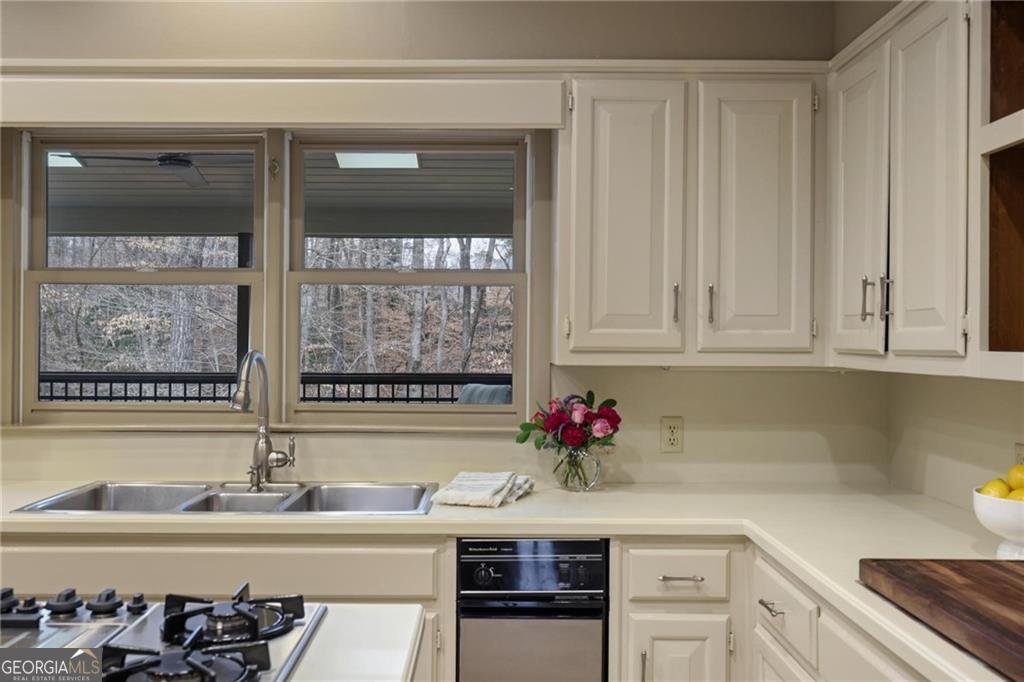 2080 Old Dominion Road Atlanta - Photo 27