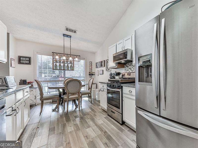 162 Old Burnt Hickory Road Acworth - Photo 7