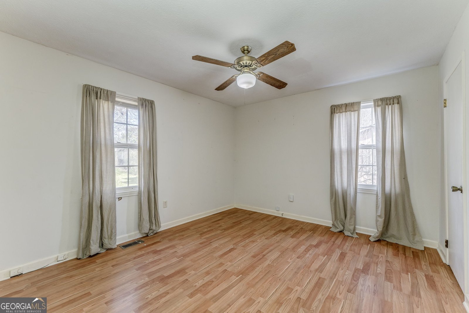 42 Georgia Avenue Emerson - Photo 9