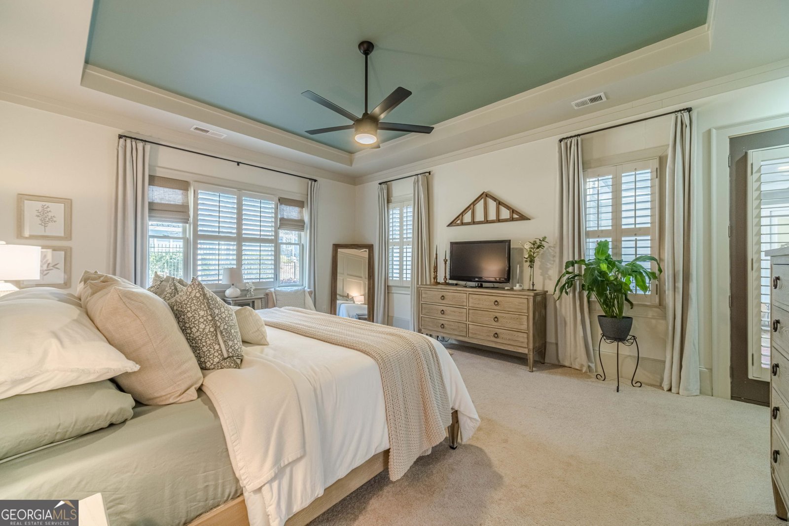 411 Tralee Court Statham - Photo 32