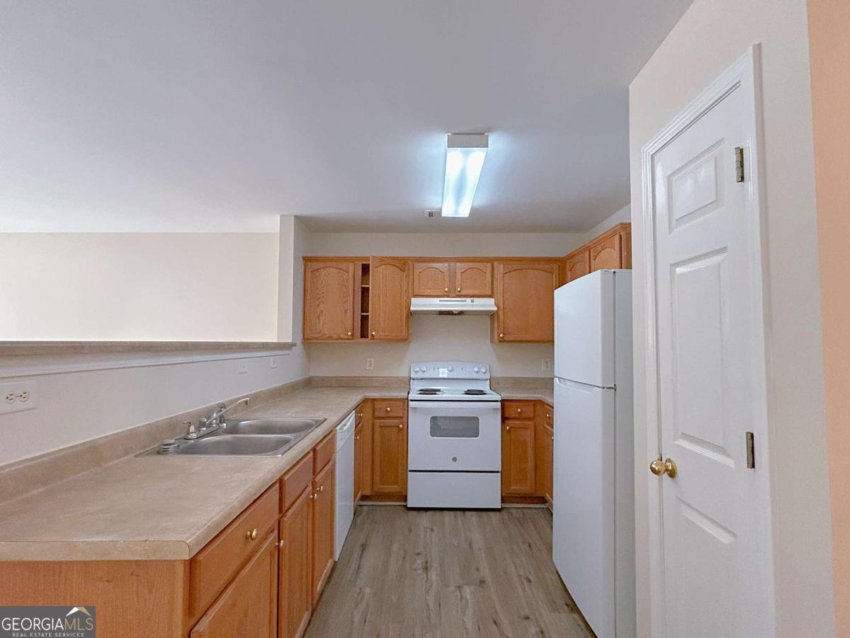 6334 Hickory Lane Circle Union City - Photo 7