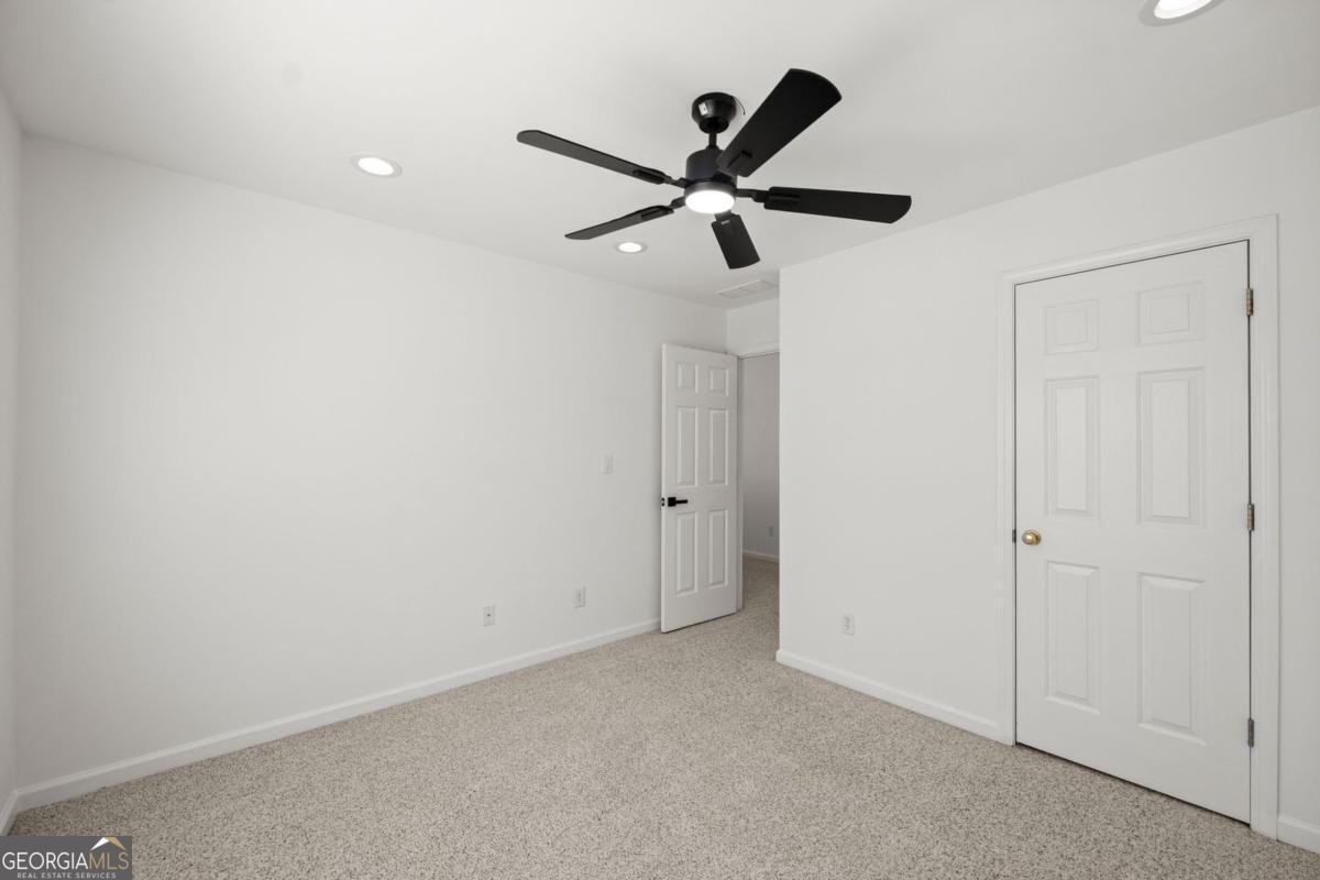 5157 Wellisford Court Suwanee - Photo 38