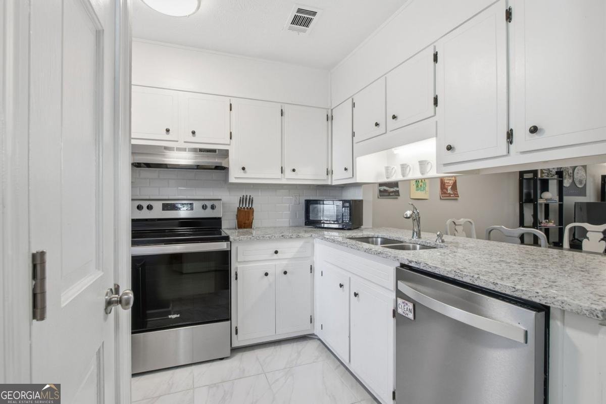 4170 Applegate Way Tucker - Photo 6