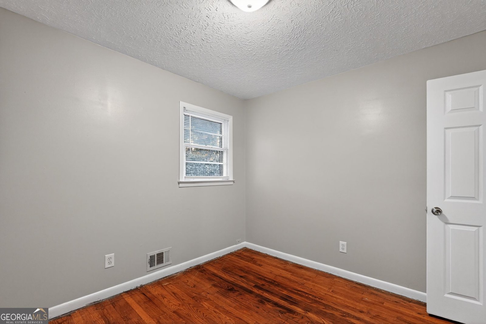 996 Forest Valley Drive Atlanta - Photo 23