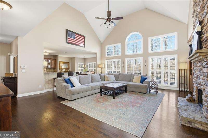 6026 Windfall Court Powder Springs - Photo 14