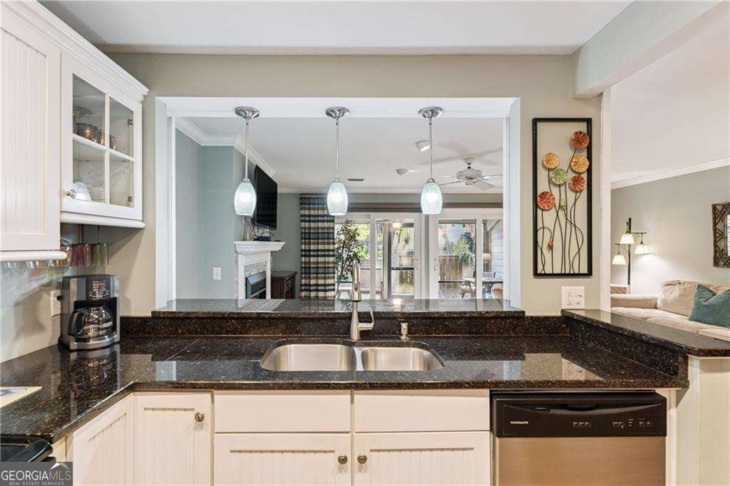 375 Brockinton Marsh St. Simons - Photo 8