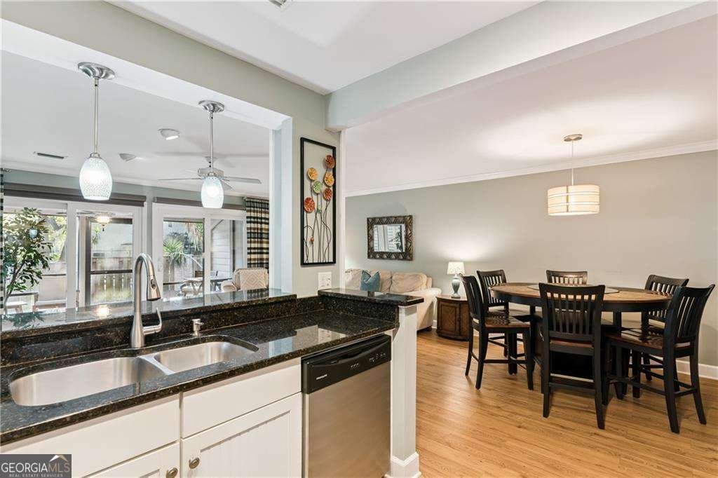 375 Brockinton Marsh St. Simons - Photo 9