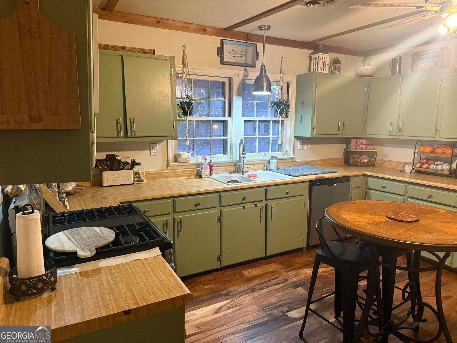 211 Dromedary Street Woodbury - Photo 6