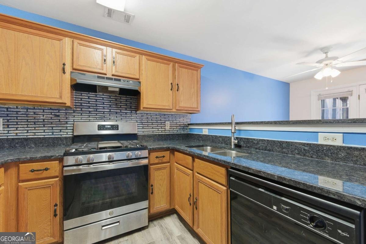 30 Crestfield Circle Covington - Photo 7