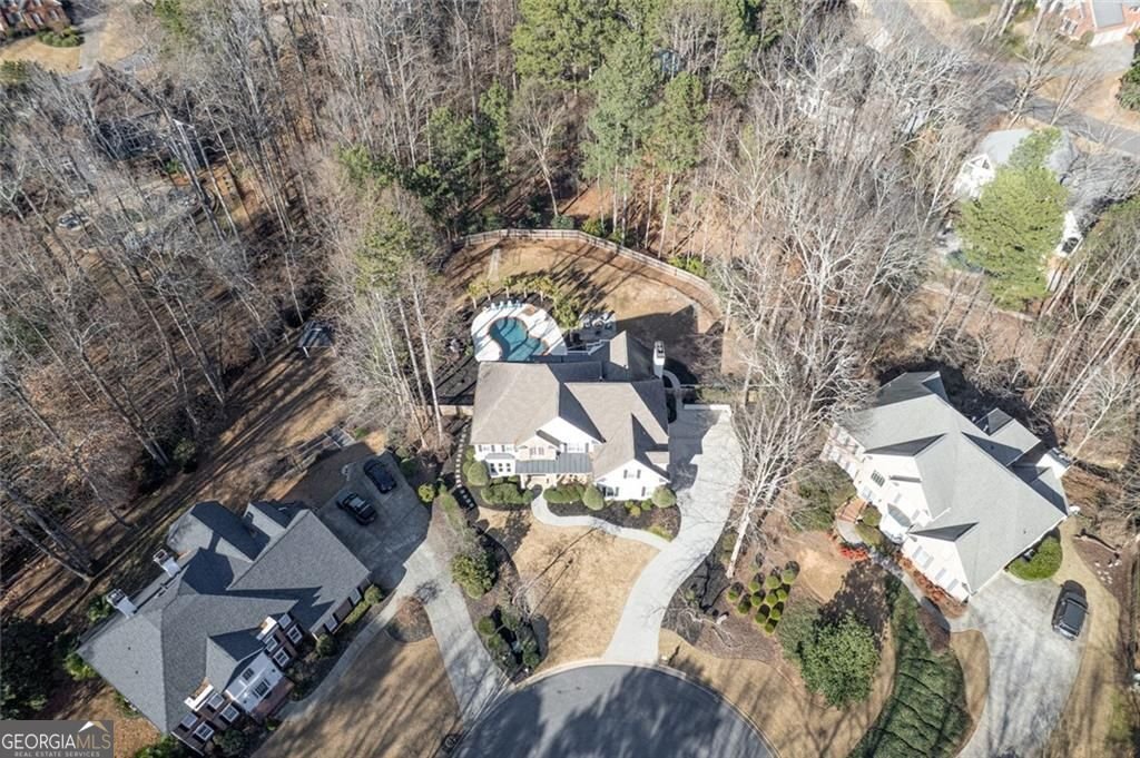 12030 Magnolia Circle Johns Creek - Photo 1