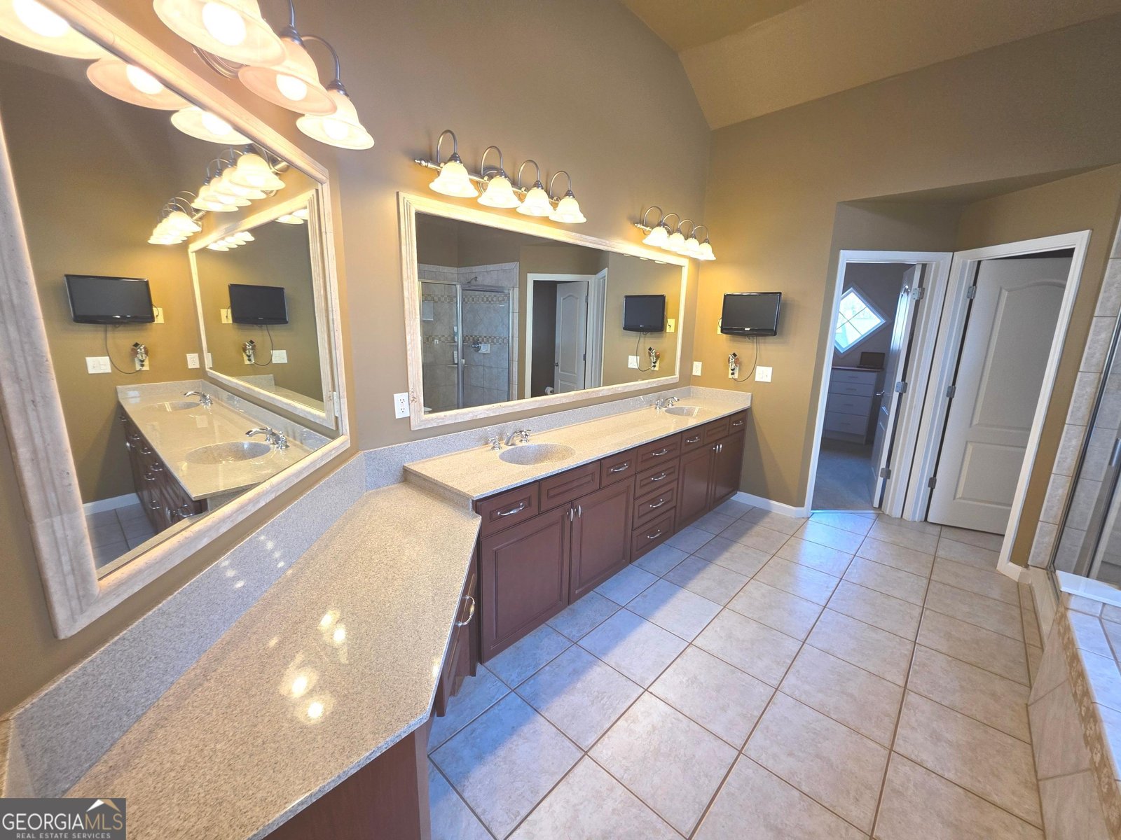 881 Creekview Bluff Way Buford - Photo 25