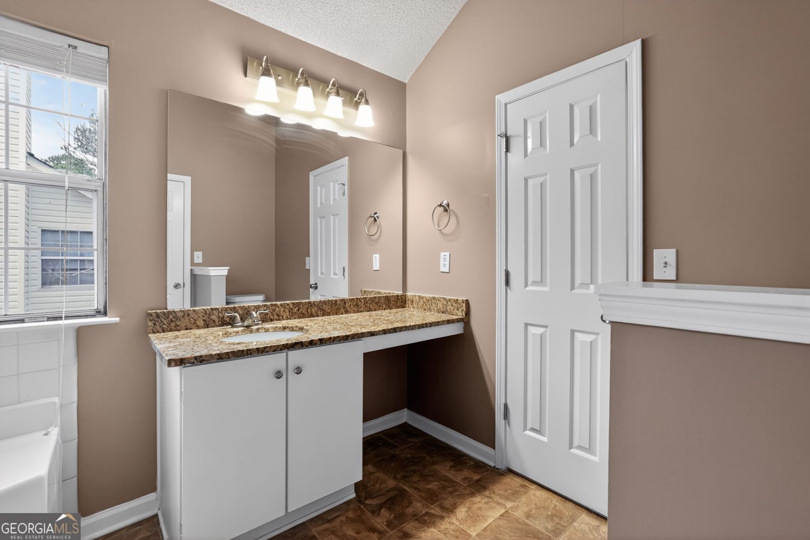 2420 Briar Knoll Road Lithonia - Photo 24