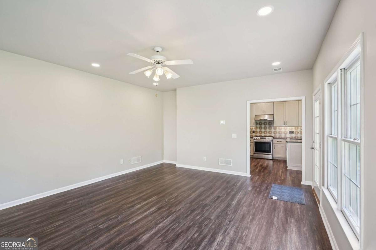 2268 Orleans Avenue Marietta - Photo 7