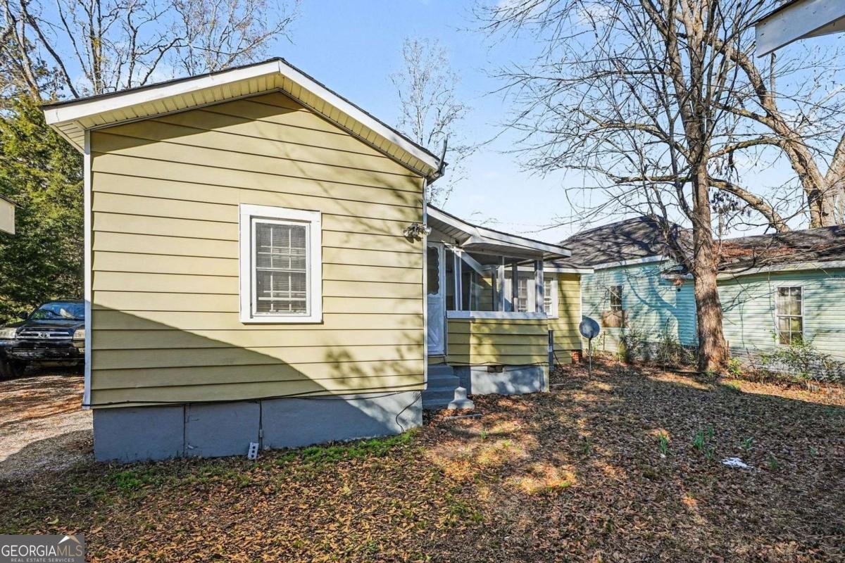 107 1st Street Barnesville - Photo 32