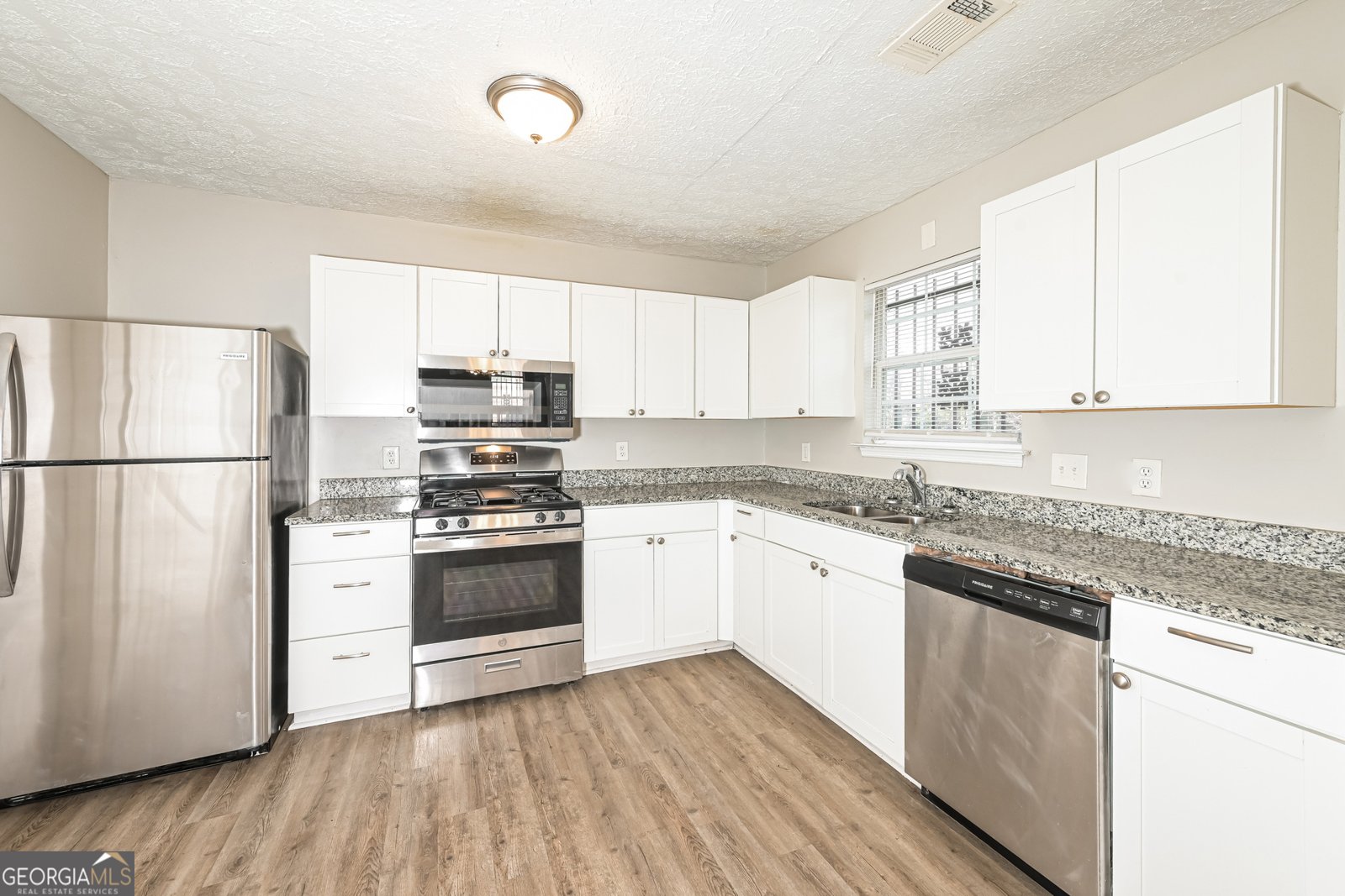 1211 To Lani Court Stone Mountain - Photo 6