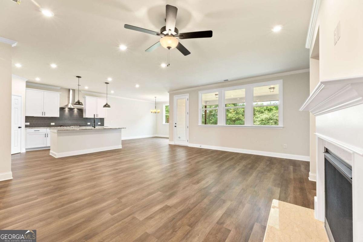 327 Grand Wehunt Drive Hoschton - Photo 13