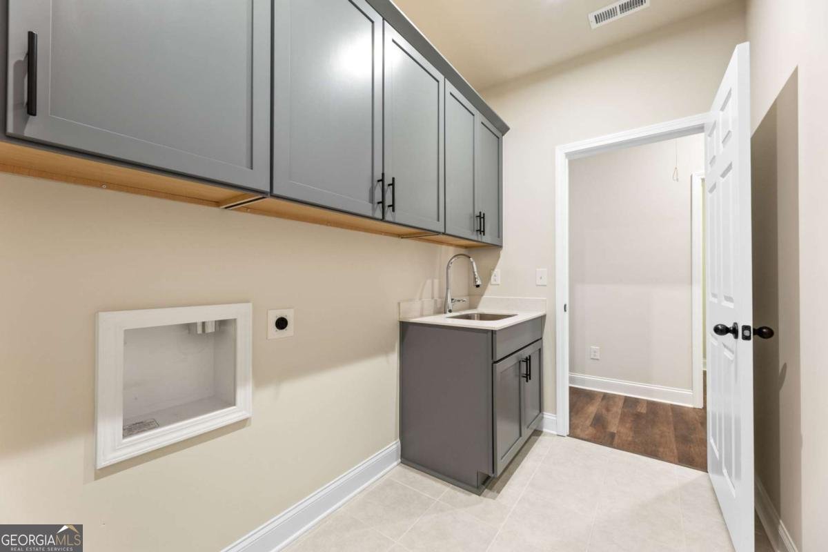 327 Grand Wehunt Drive Hoschton - Photo 7