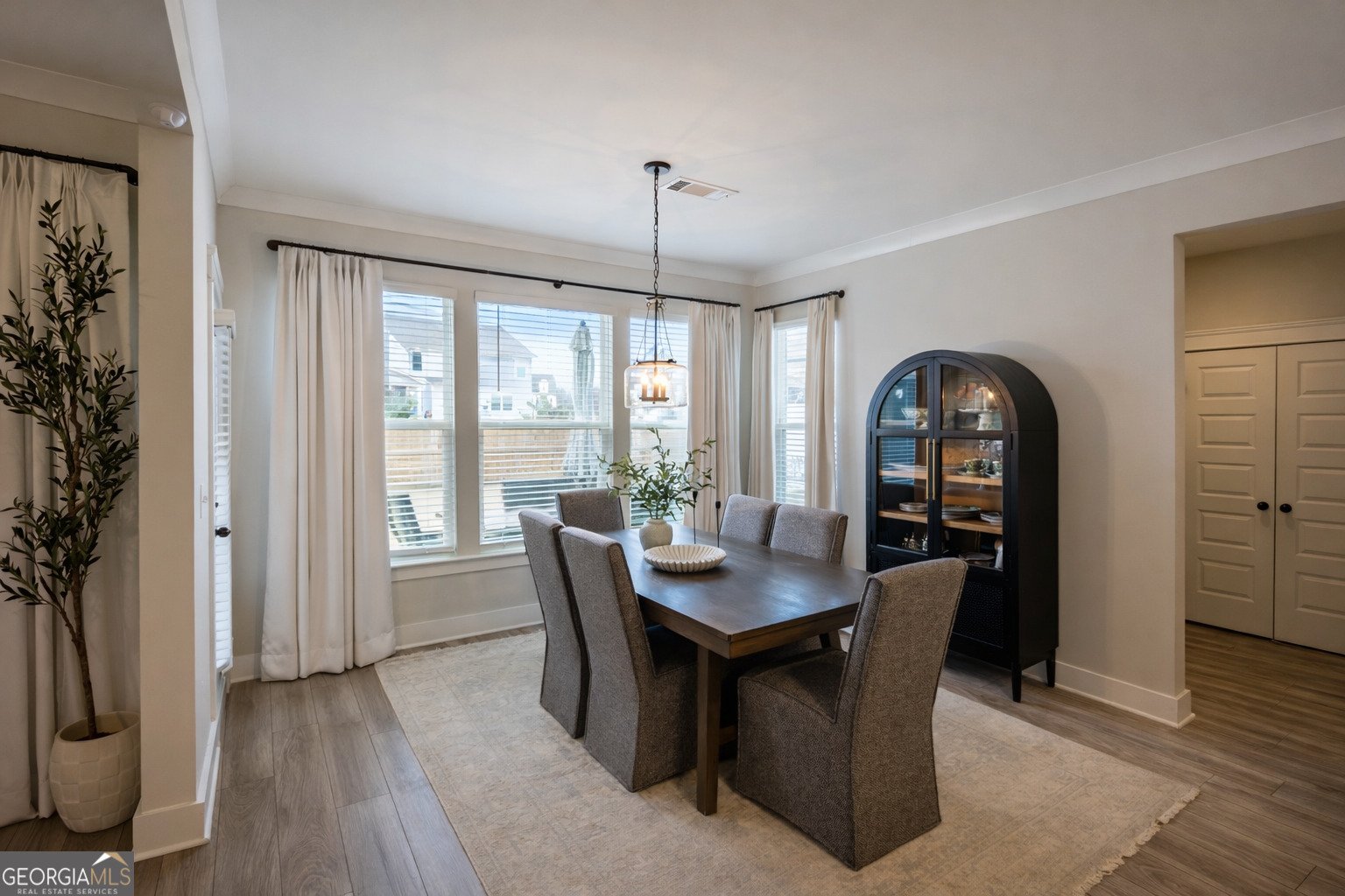 6833 Benjamin Drive Flowery Branch - Photo 11