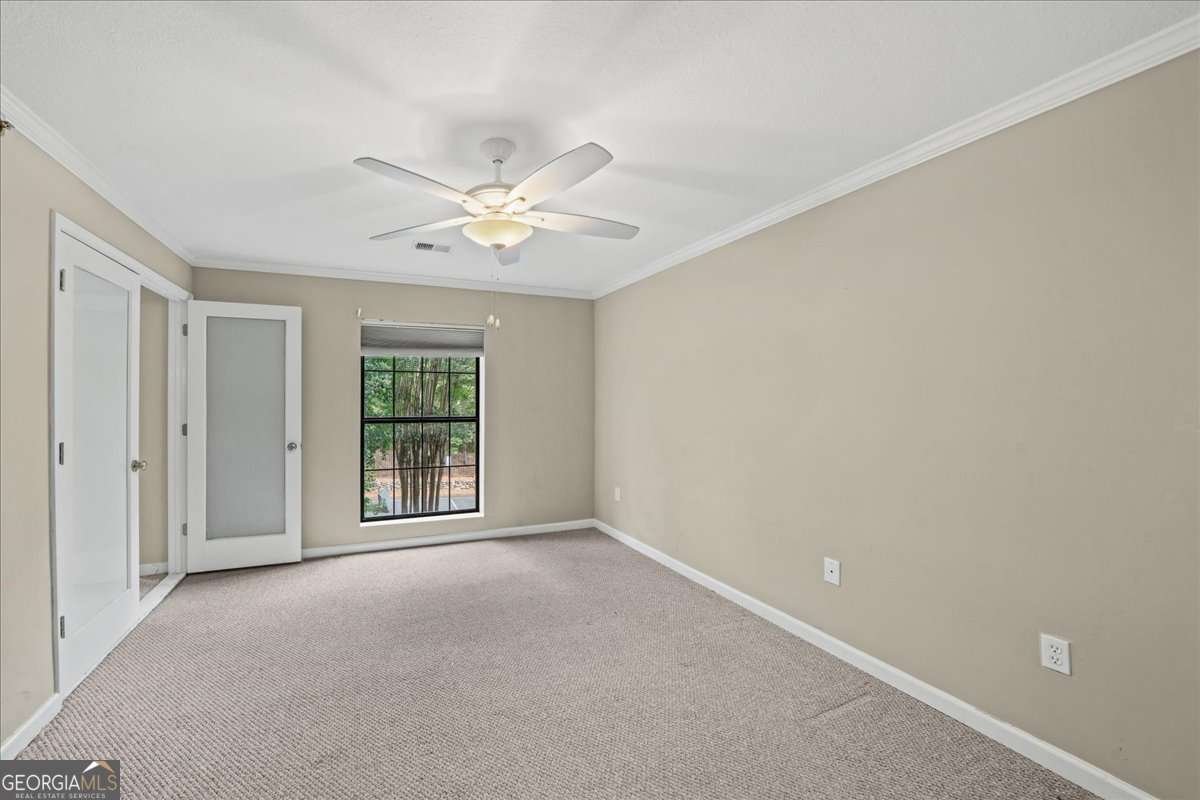 1217 Highland Bluff Drive Atlanta - Photo 18