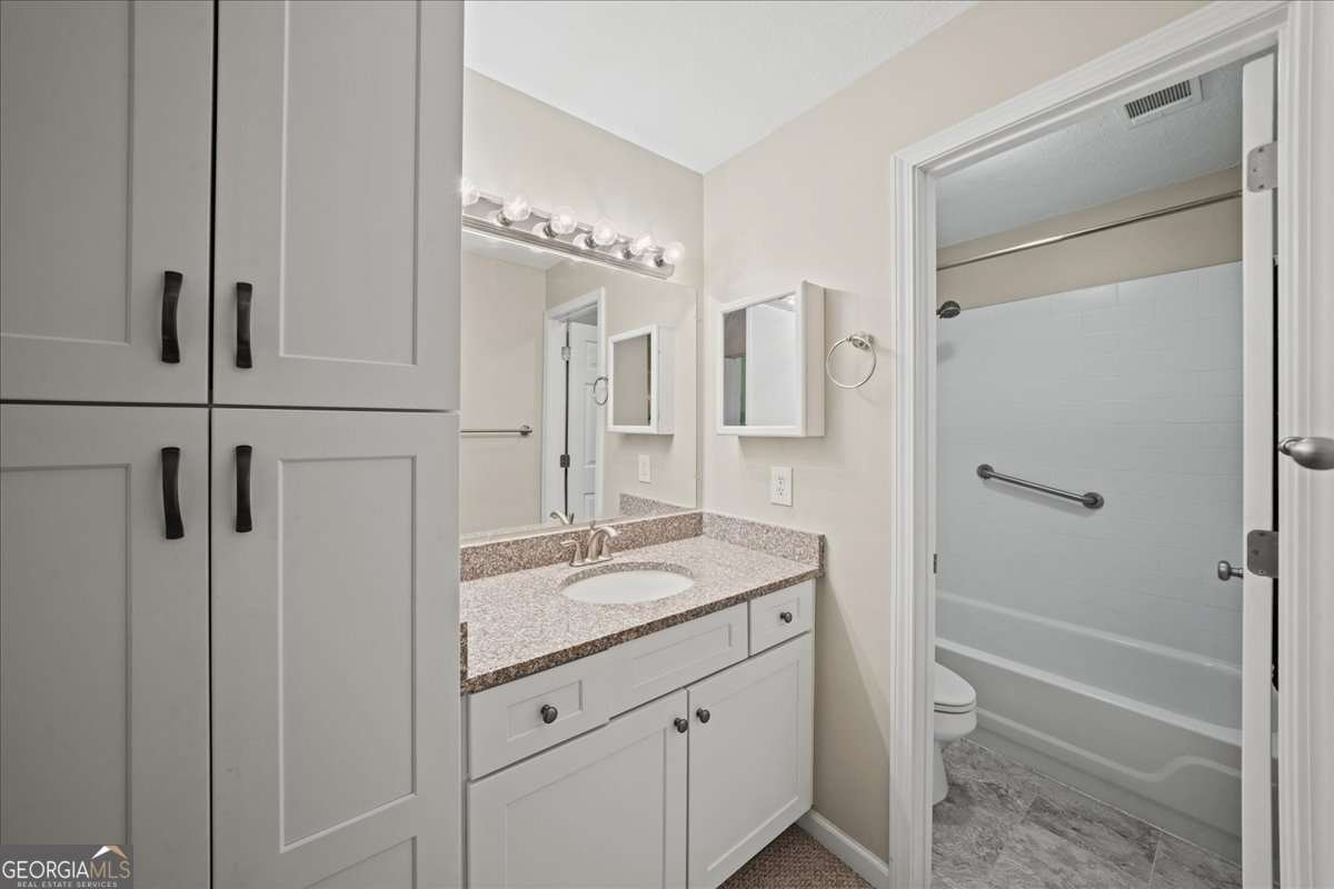 1217 Highland Bluff Drive Atlanta - Photo 21