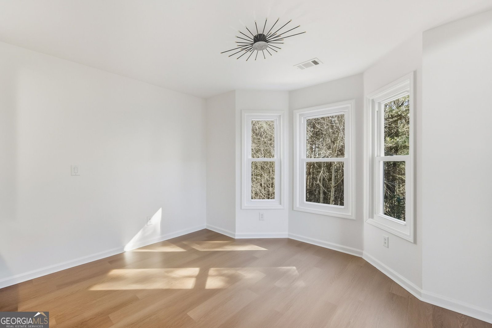 138 Stoneforest Drive Woodstock - Photo 13