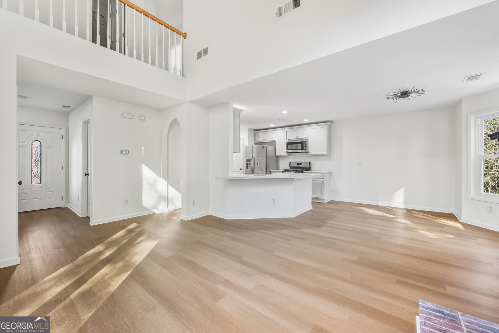 138 Stoneforest Drive Woodstock - Photo 7