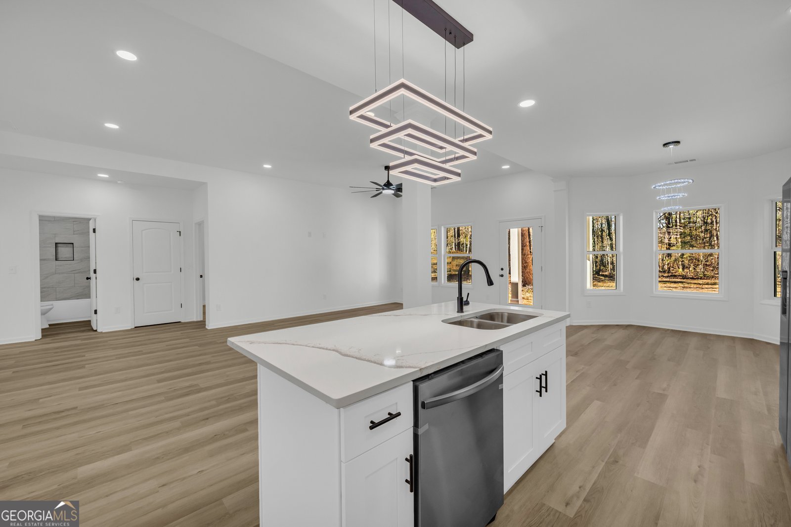 45 Mayfair Way Covington - Photo 17