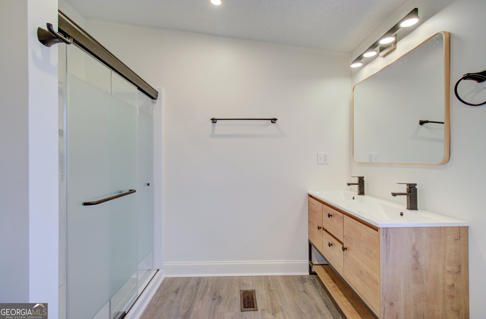 856 Walnut Drive Monroe - Photo 7