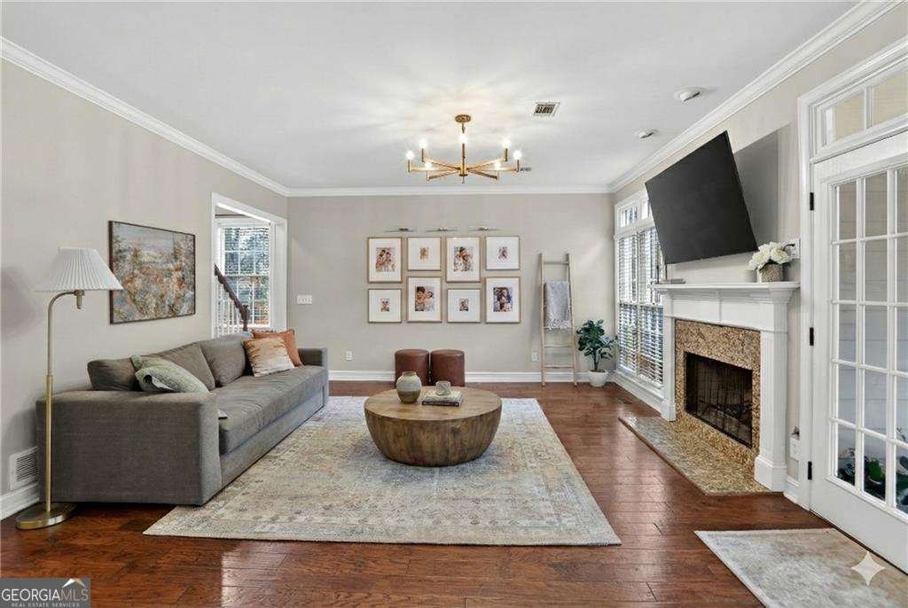 110 Crabapple Way Alpharetta - Photo 6