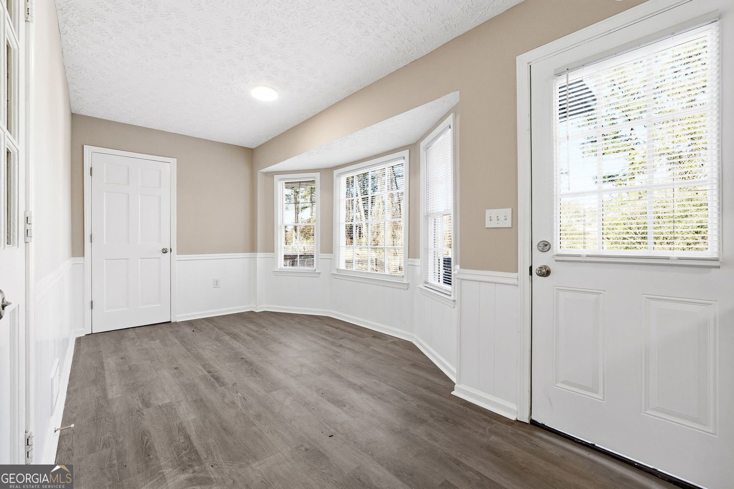 4043 Colonial Drive Lilburn - Photo 11