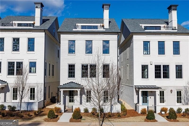 245 Mayfair Court Alpharetta - Photo 1