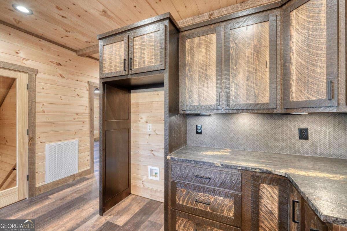 250 Wolf Creek Circle Mineral Bluff - Photo 36