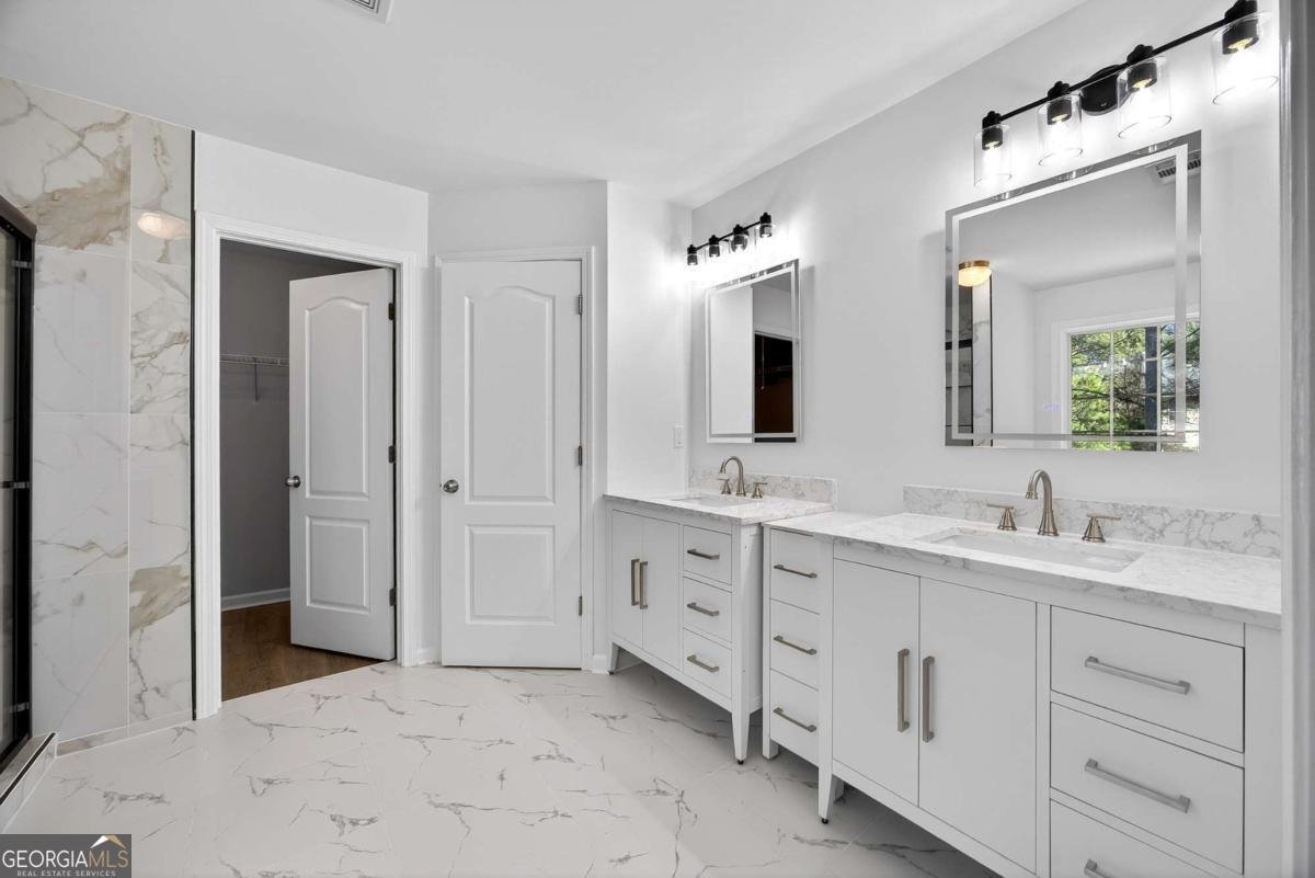 1322 Melrose Woods Lane Lawrenceville - Photo 12