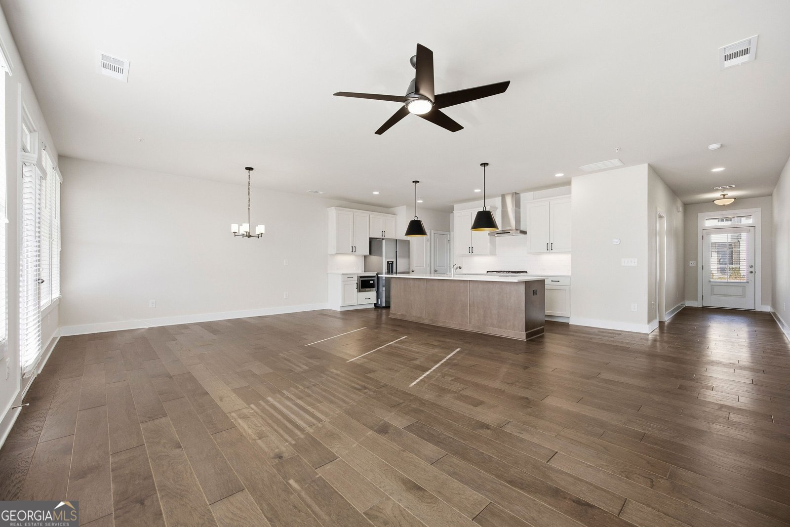 1235 Weatherway Lane Cumming - Photo 7