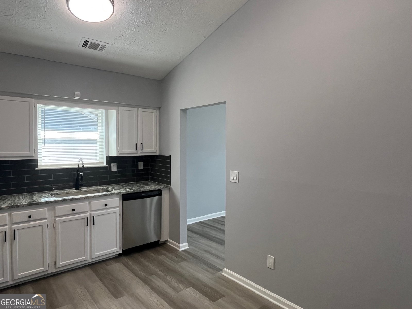 8869 Habersham Drive Jonesboro - Photo 15