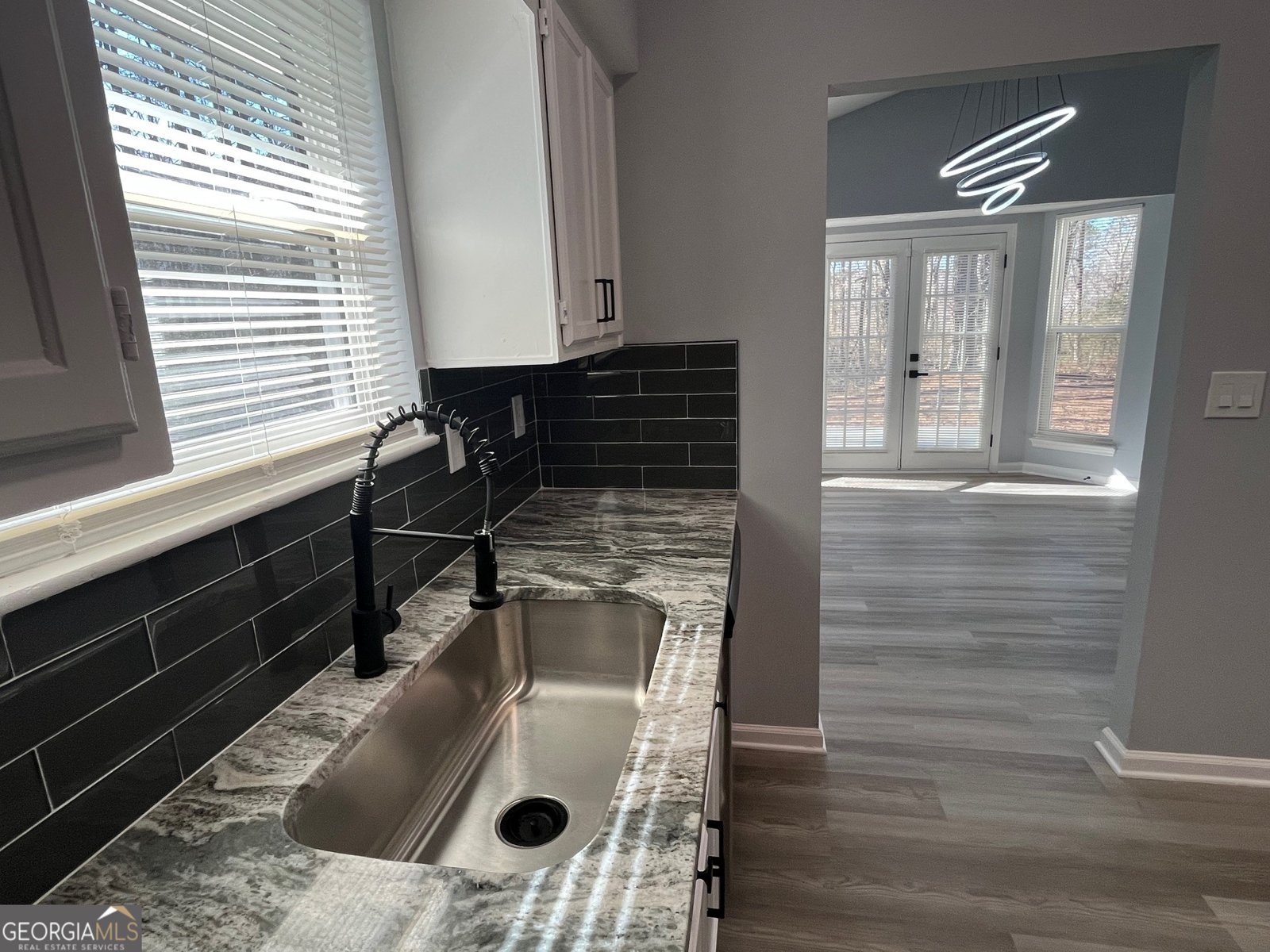 8869 Habersham Drive Jonesboro - Photo 18