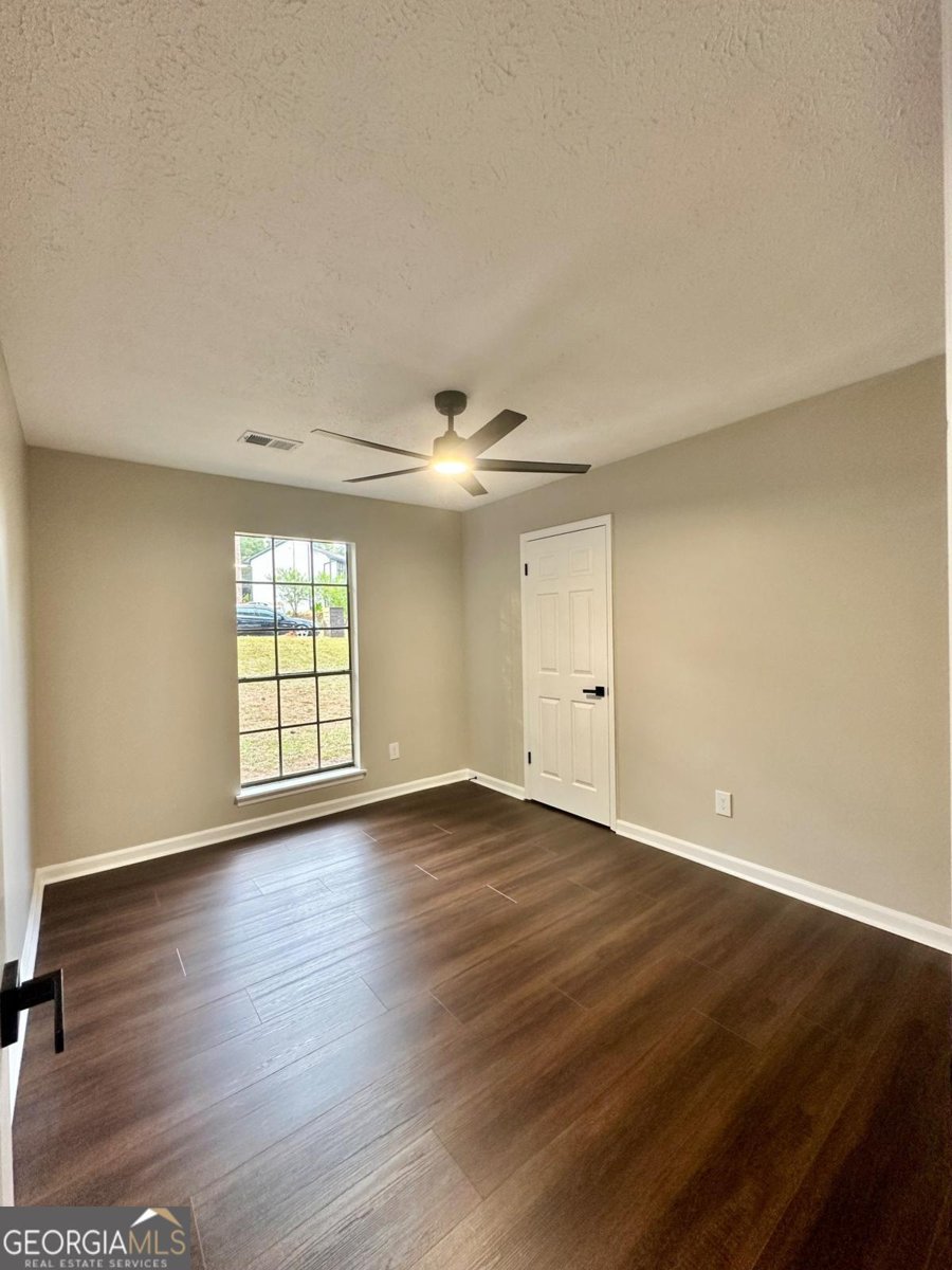 8198 Winewood Court Riverdale - Photo 17