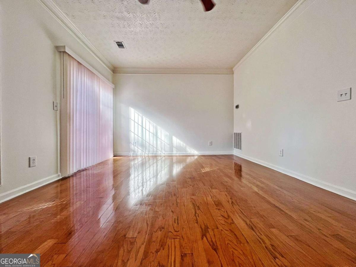 755 Abbotts Mill Court Duluth - Photo 17