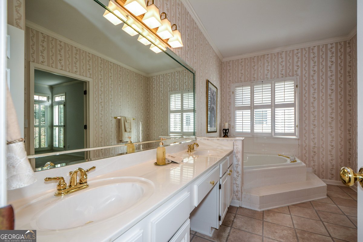 245 Ridge Point Court Johns Creek - Photo 19