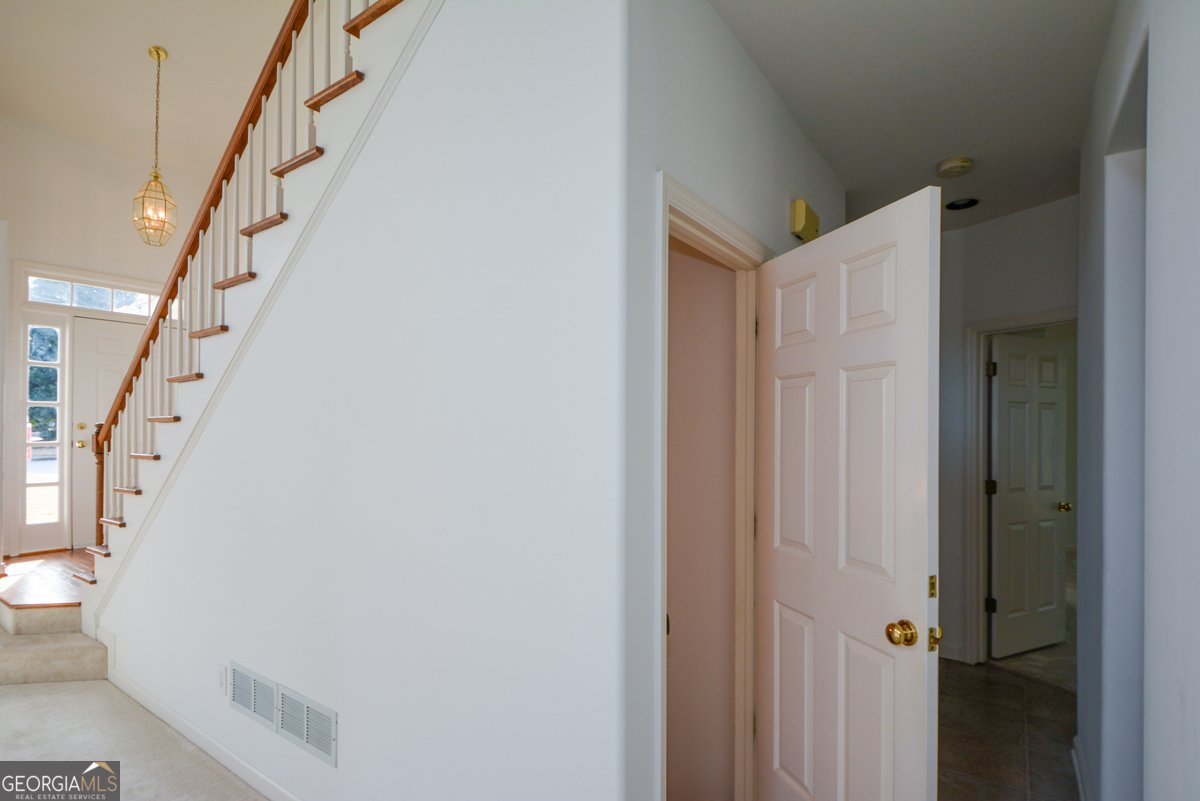 245 Ridge Point Court Johns Creek - Photo 33