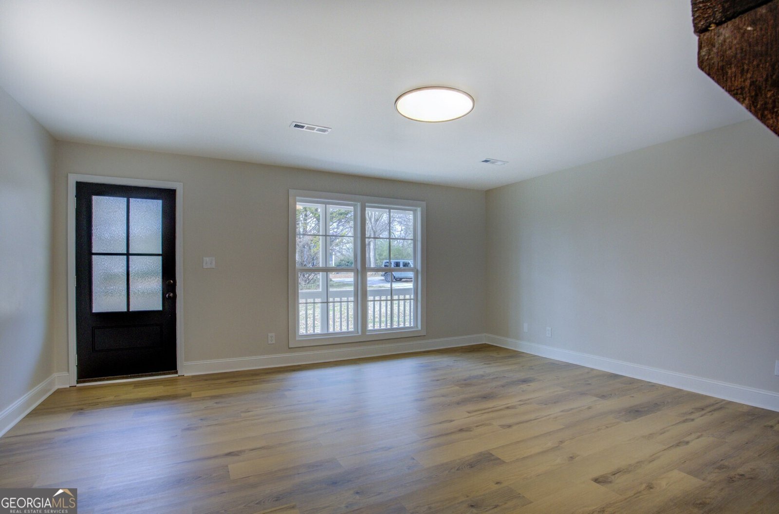 390 Cemetery Street Shady Dale - Photo 6