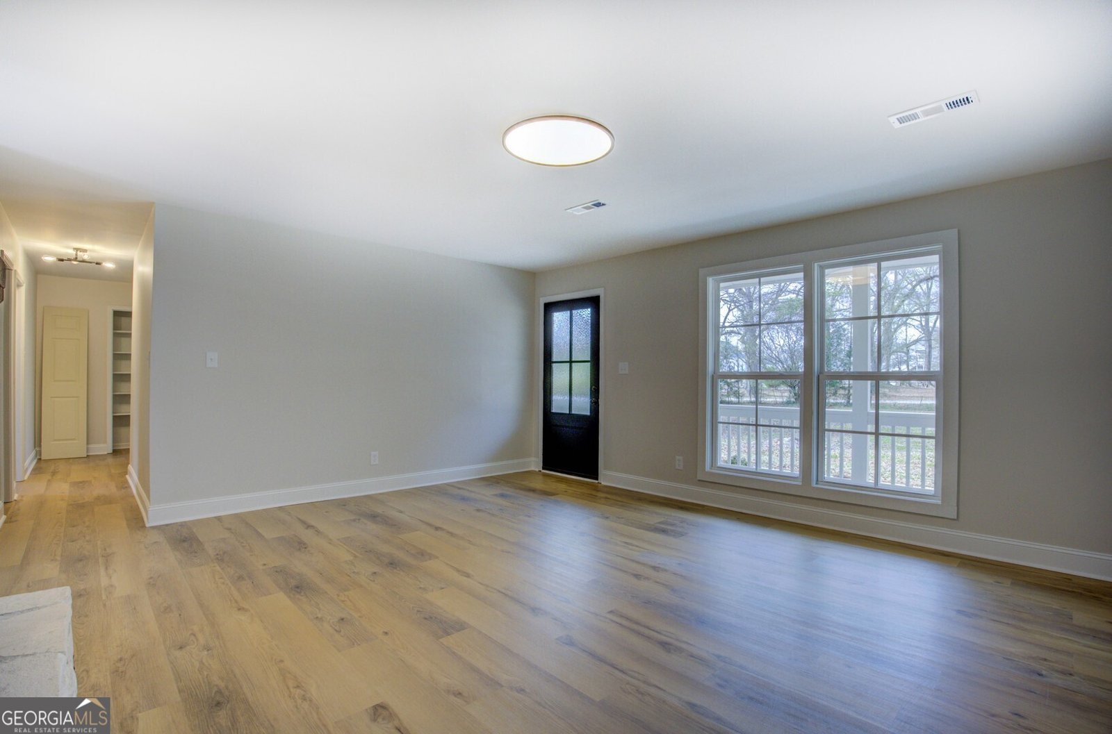 390 Cemetery Street Shady Dale - Photo 7